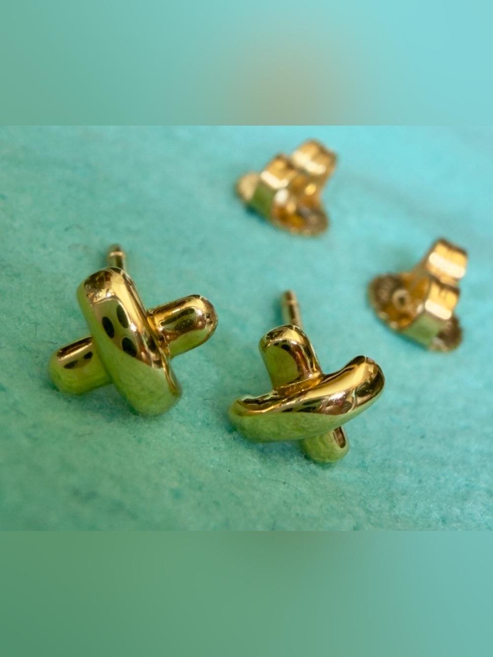 Tiffany & Co. 18K Yellow Gold Mini x Cross Stitch Stud Earrings - Picture 7 of 14